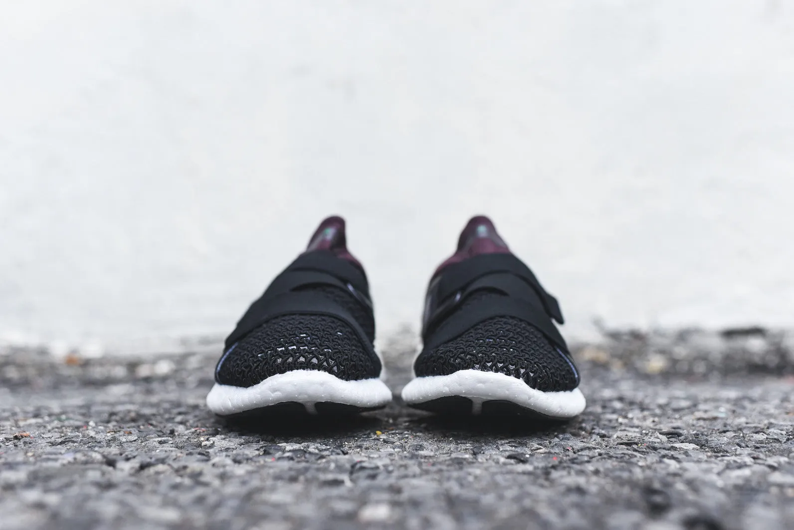 adidas by Stella McCartney WMNS Pure Boost - Black / Pomegranate