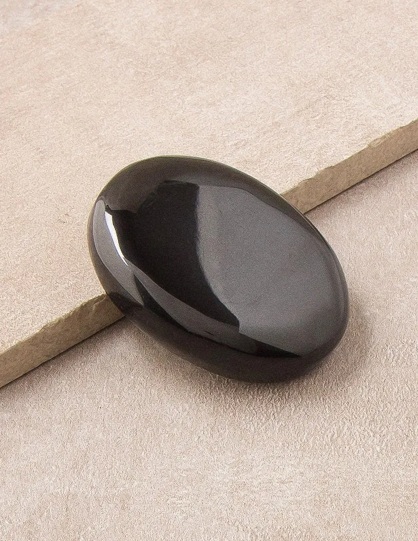 Black Agate Palm Stone