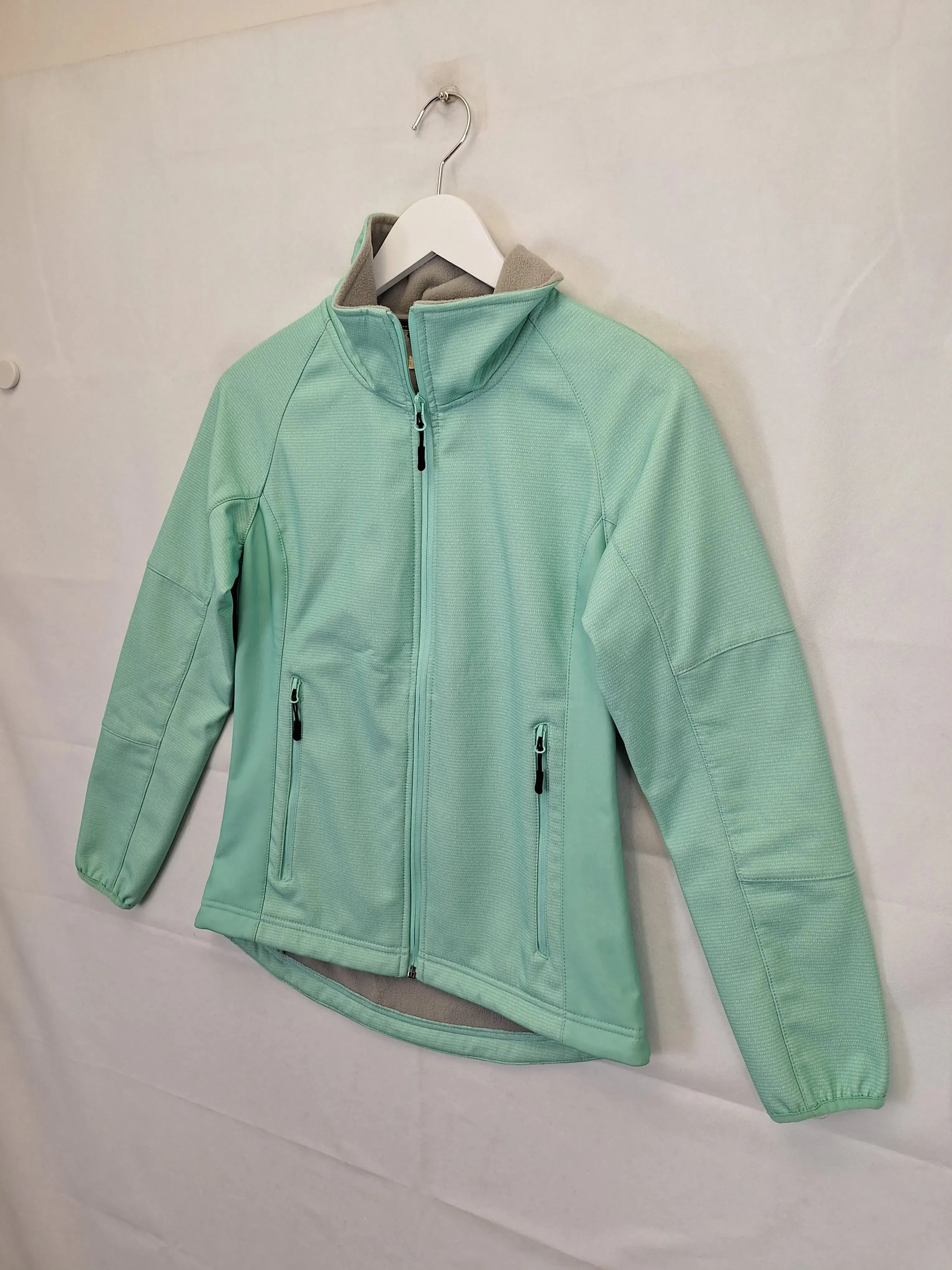 Cape Outdoor Active Jacket Size 8