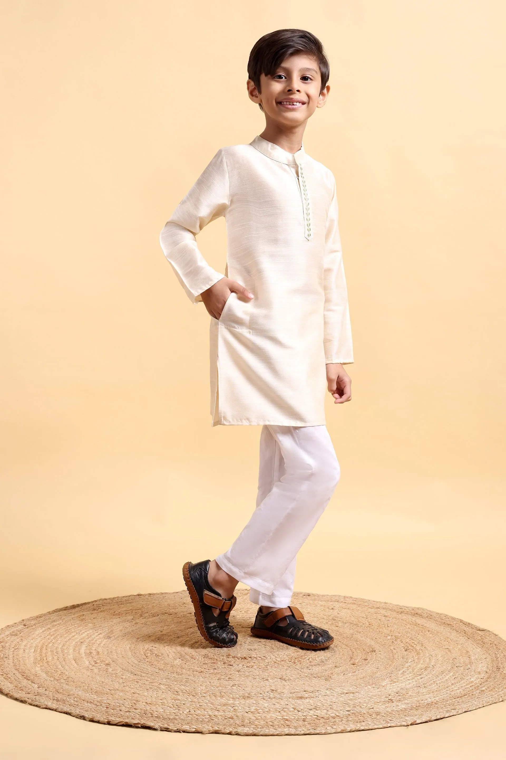 Ivory Embroidery Cotton silk Kurta & Pajama Set