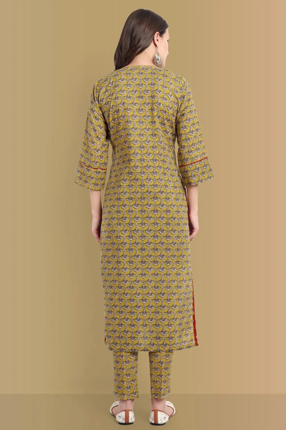 Meera Straight Ajrak Kurta with neck detailing