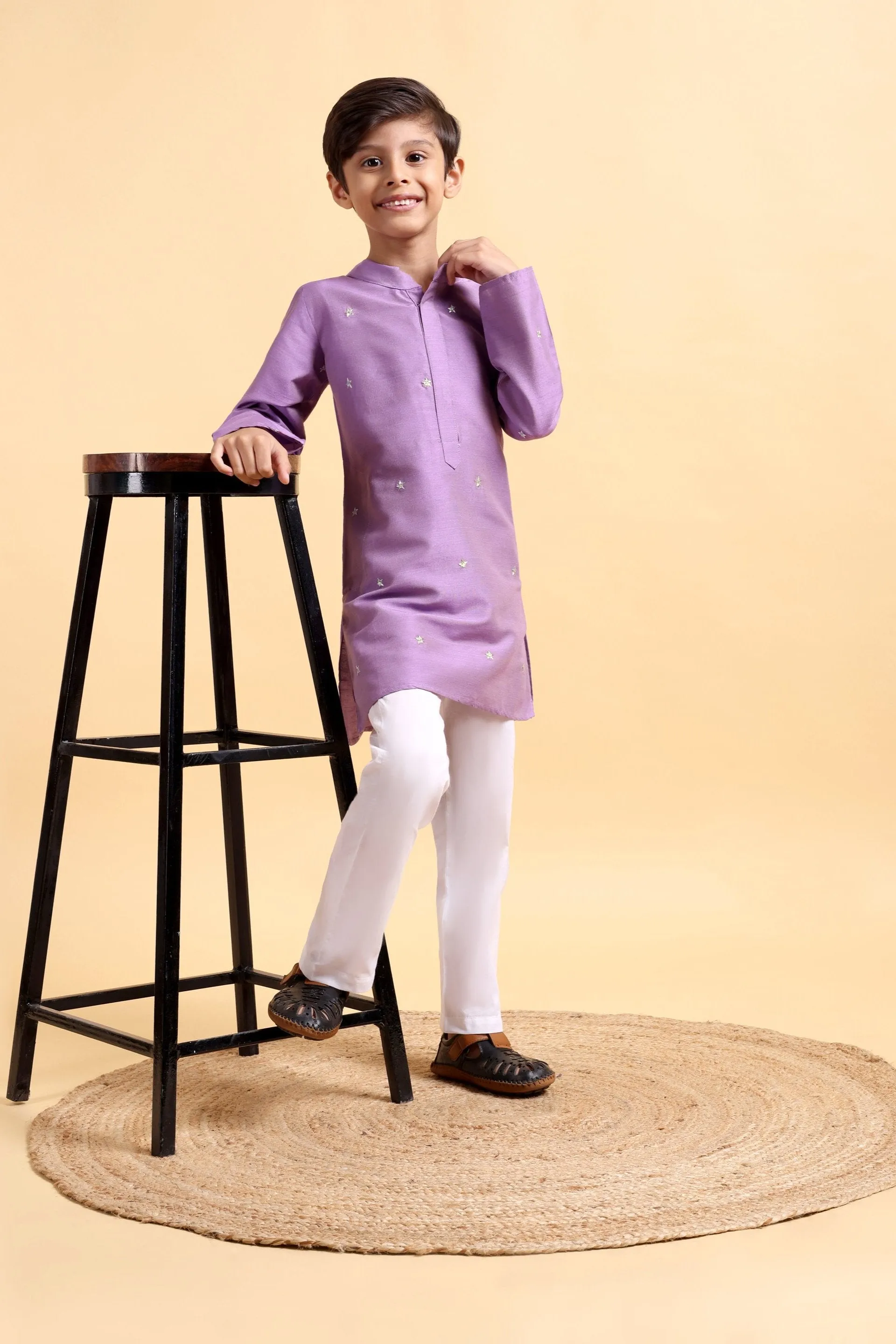 Mouve Embriodery Cotton silk Kurta & Pajama Set