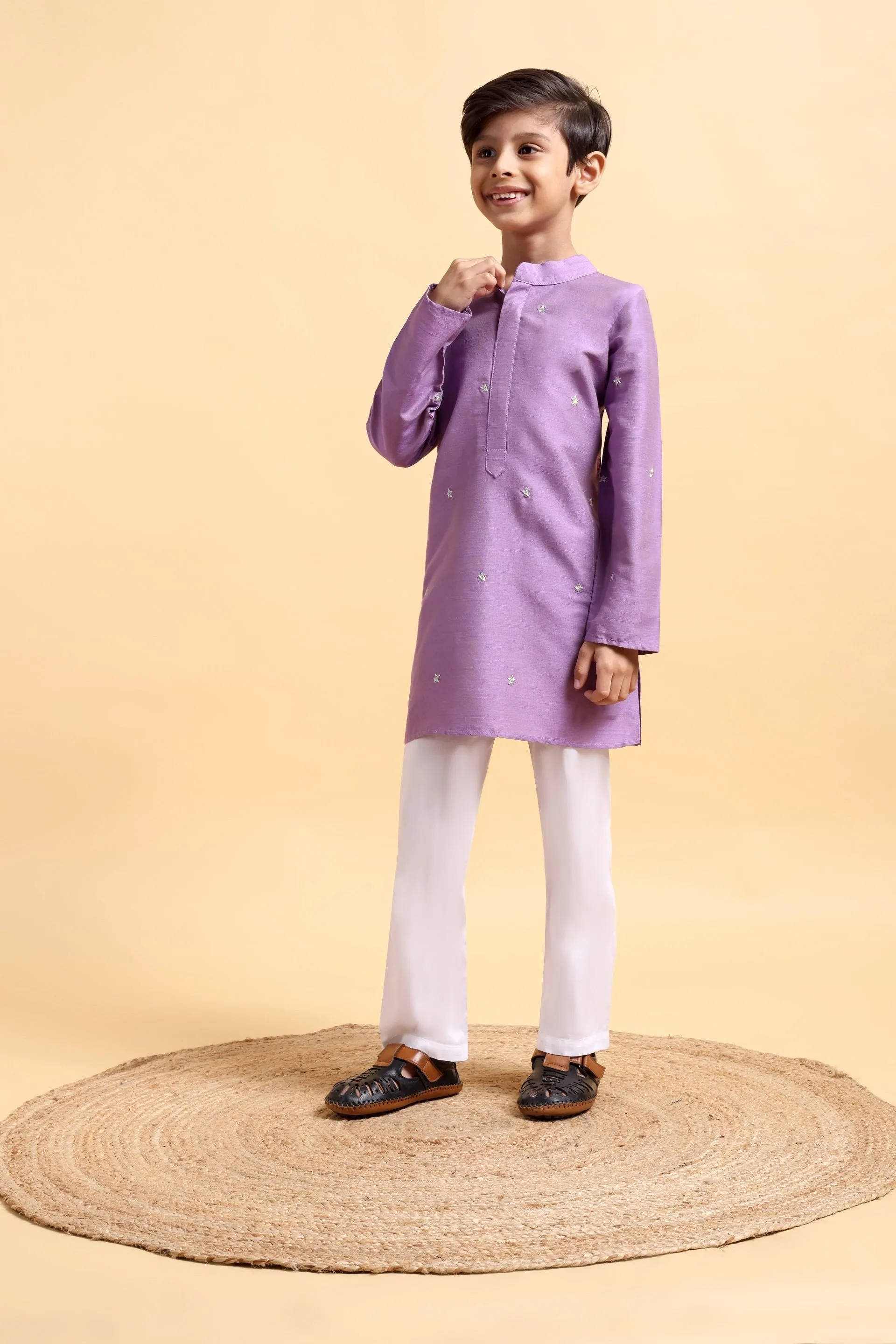 Mouve Embriodery Cotton silk Kurta & Pajama Set