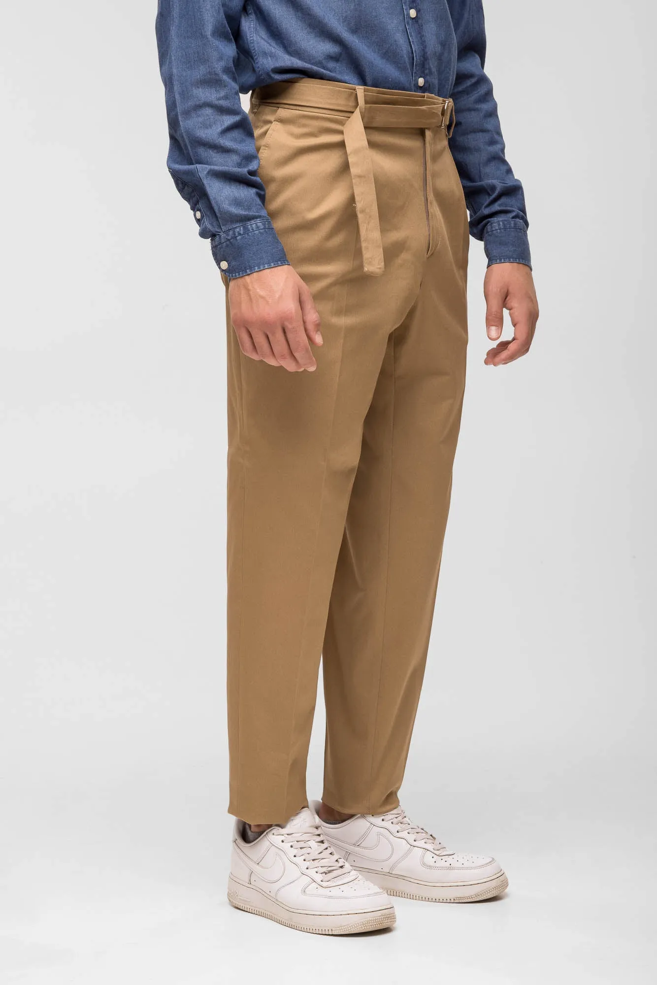 PANTALONE CON CINTURA BEIGE